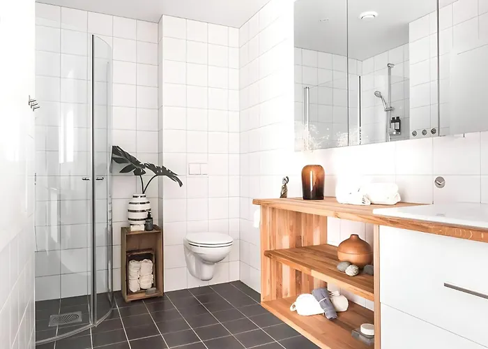 Modern And Centrally Located Apartamento